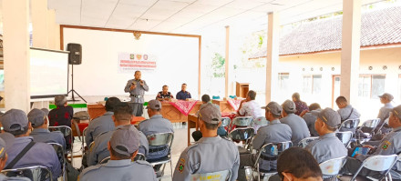 Pembinaan dan Sosialisasi bagi Satlinmas Margosari